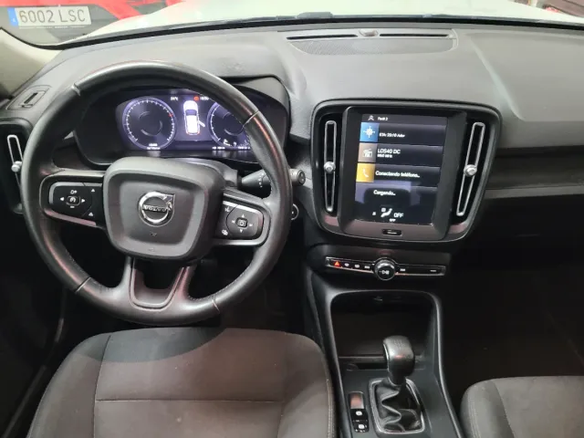 Volvo XC40 1.5 T2 MOMENTUM AÑO 2021