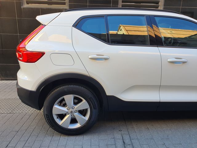 Volvo XC40 1.5 T2 MOMENTUM AÑO 2021