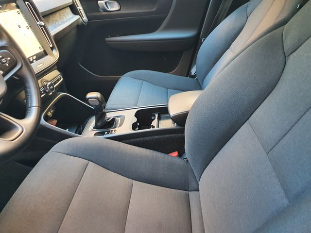 Volvo XC40 1.5 T2 MOMENTUM AÑO 2021