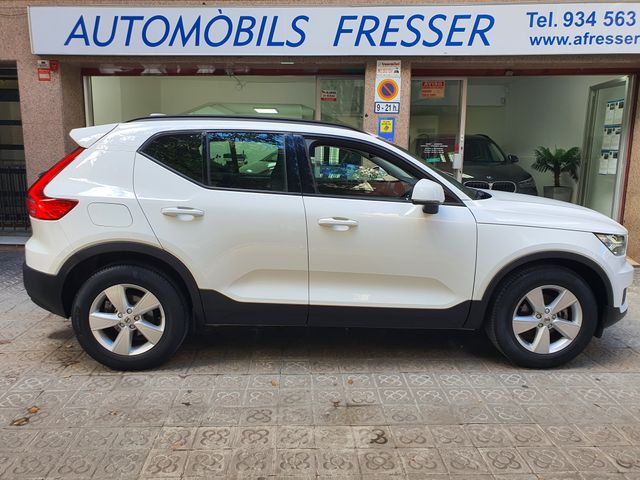 Volvo XC40 1.5 T2 MOMENTUM AÑO 2021