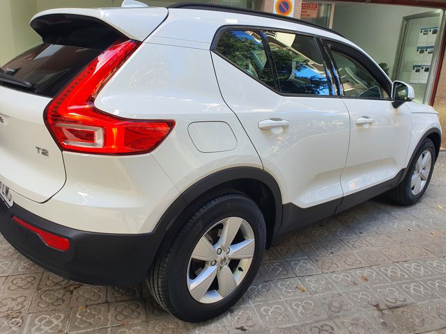 Volvo XC40 1.5 T2 MOMENTUM AÑO 2021