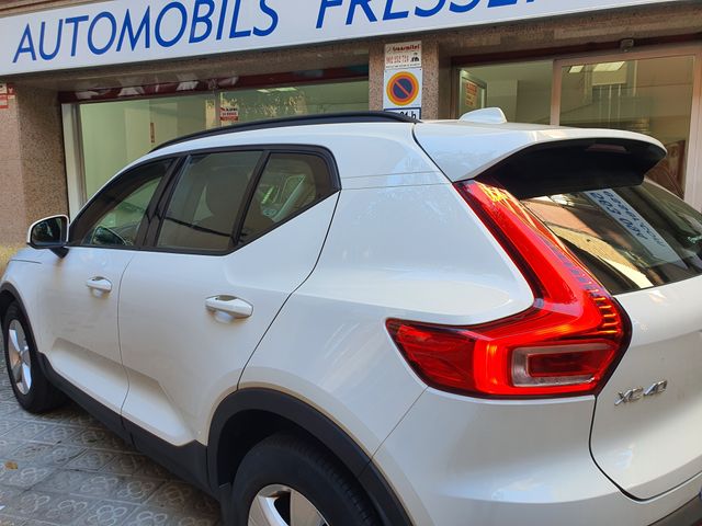Volvo XC40 1.5 T2 MOMENTUM AÑO 2021