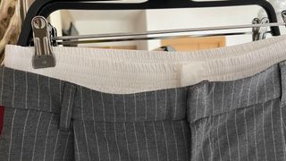 Pantalones Zara Raya Diplomática, S/26