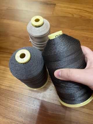 Filo Gütermann n. 130 (3 rocchetti)