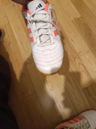 Zapatillas Adidas Fútbol Sala Naranja y Blanco