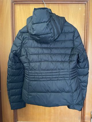 Giacca Kooljay donna nera con cappuccio