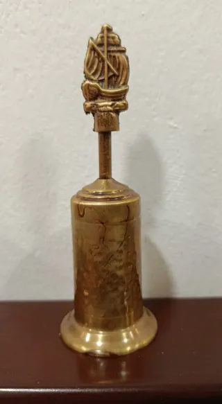 cepillo o escobilla de chimenea de latón vintage