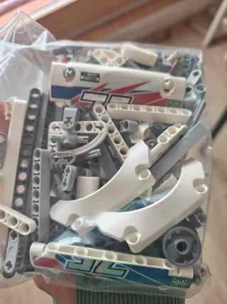 LEGO Technic 42153 NASCAR Camaro