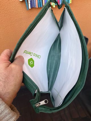 Bolsa documentos/dinero piel cocodrilo verde