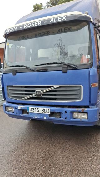 Volvo FL611 B180 2000