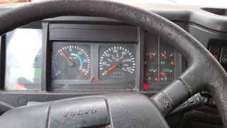 Volvo FL611 B180 2000