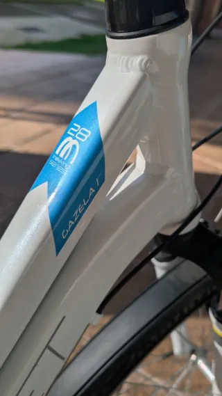 Bicicleta Trekking Romet Gazela 1