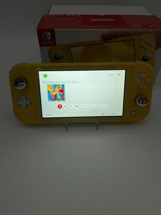 Nintendo Switch Lite Giallo