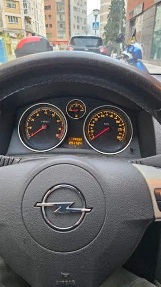 Opel Astra 2007