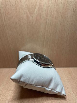 Reloj Casio MTP-B125 Negro y Plateado