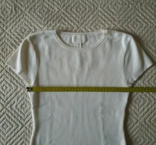 T-shirt costine panna elasticizzata