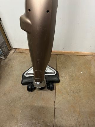 Aspiradora Rowenta 24V sin cable