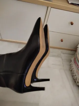 Botín Tacón Stiletto 7 cm. H&M Negro Talla 40