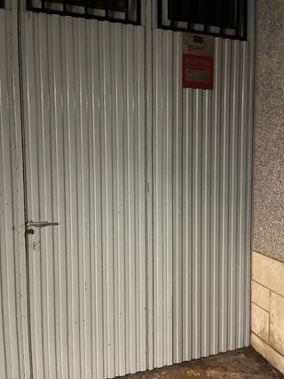 Láminas para puerta de almacén