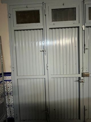 Láminas para puerta de almacén