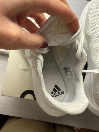 Zapatillas deportivas Adidas blancas