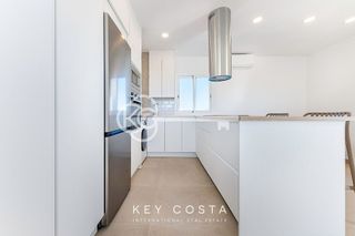 Ático en alquiler en Ensanche - Diputación en Alicante