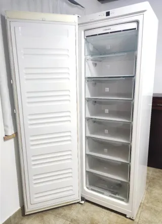 Congelador Vertical Liebherr