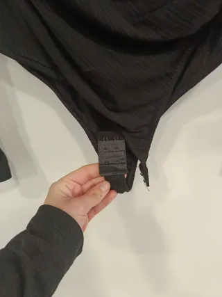 Body negro manga larga