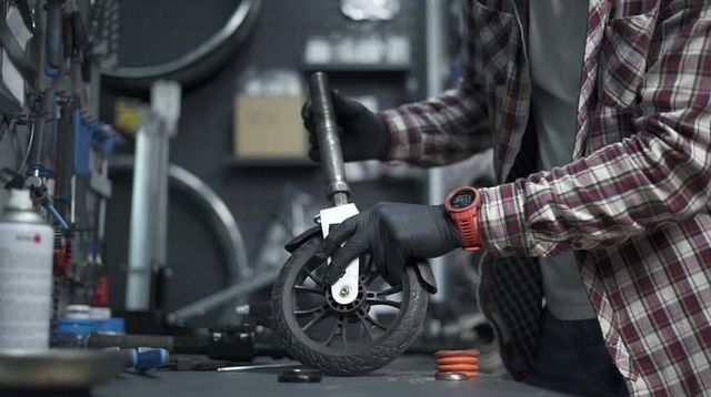 Taller de Reparación de Patinetes Eléctricos