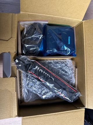 Cámara Canon EOS 1500D + Lente 18-55mm