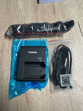 Cámara Canon EOS 1500D + Lente 18-55mm