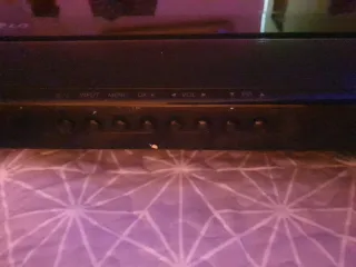 Televisor LG Negro 71.5cm