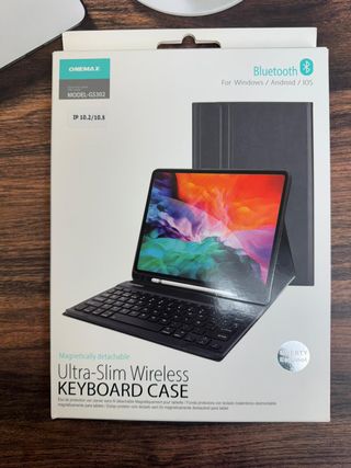 Funda con Teclado iPad 10.2” (7/8/9 Gen), Air 3