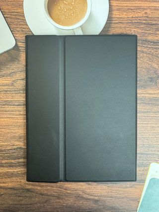 Funda con Teclado iPad 10.2” (7/8/9 Gen), Air 3