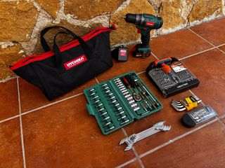 Pack Herramientas: Taladro, Maletín y Más