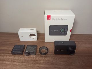 Cámara YI 4K+ Negra