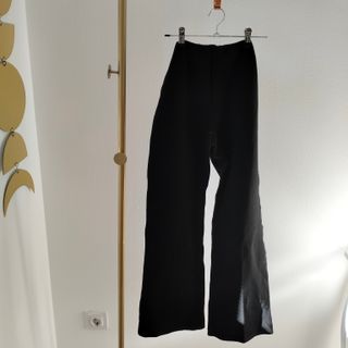Pantalón negro de vestir