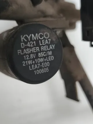 Relé intermitente KYMCO D-421 LEA7