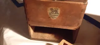 2 Molinillos de Café Antiguos