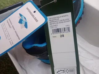 Botas Trekking Niño Talla 28