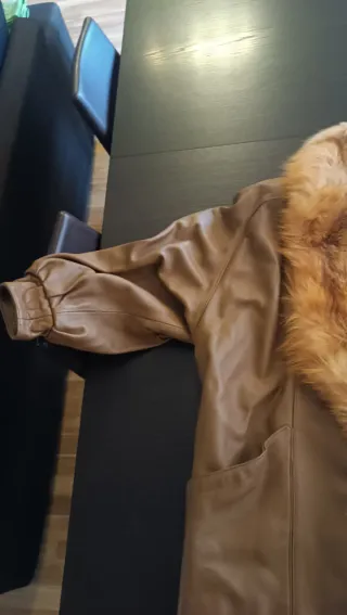 Giacca/cappotto in pelle e collo di volpe