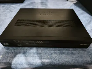 Router Cisco 892FSP Profesional