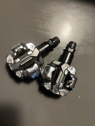 Pedales automáticos Rockrider MTB