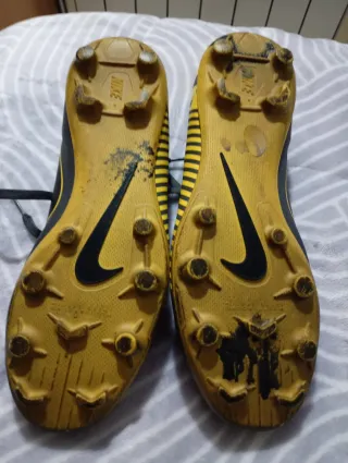 Zapatos de fútbol Nike Mercurial