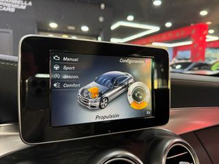 Mercedes-Benz Clase C200 Coupé 184cv AMG LINE