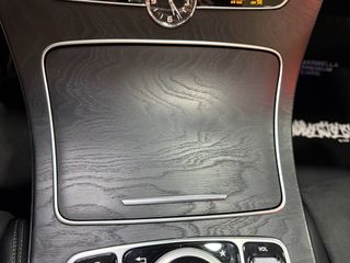 Mercedes-Benz Clase C200 Coupé 184cv AMG LINE