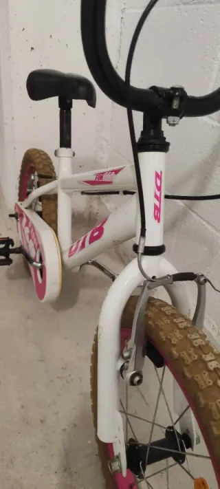 Bicicleta niña 16 blanca y rosa