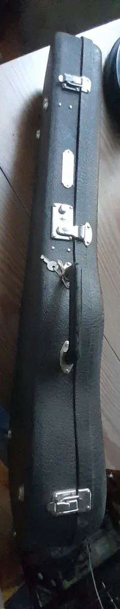 Violín 3/4.Marca Skylark.