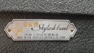 Violín 3/4.Marca Skylark.