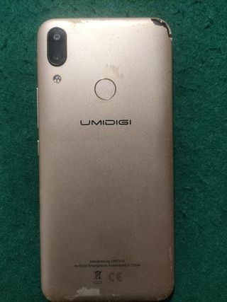 Móvil Umidigi Beige, Pantalla rota pero funcional.